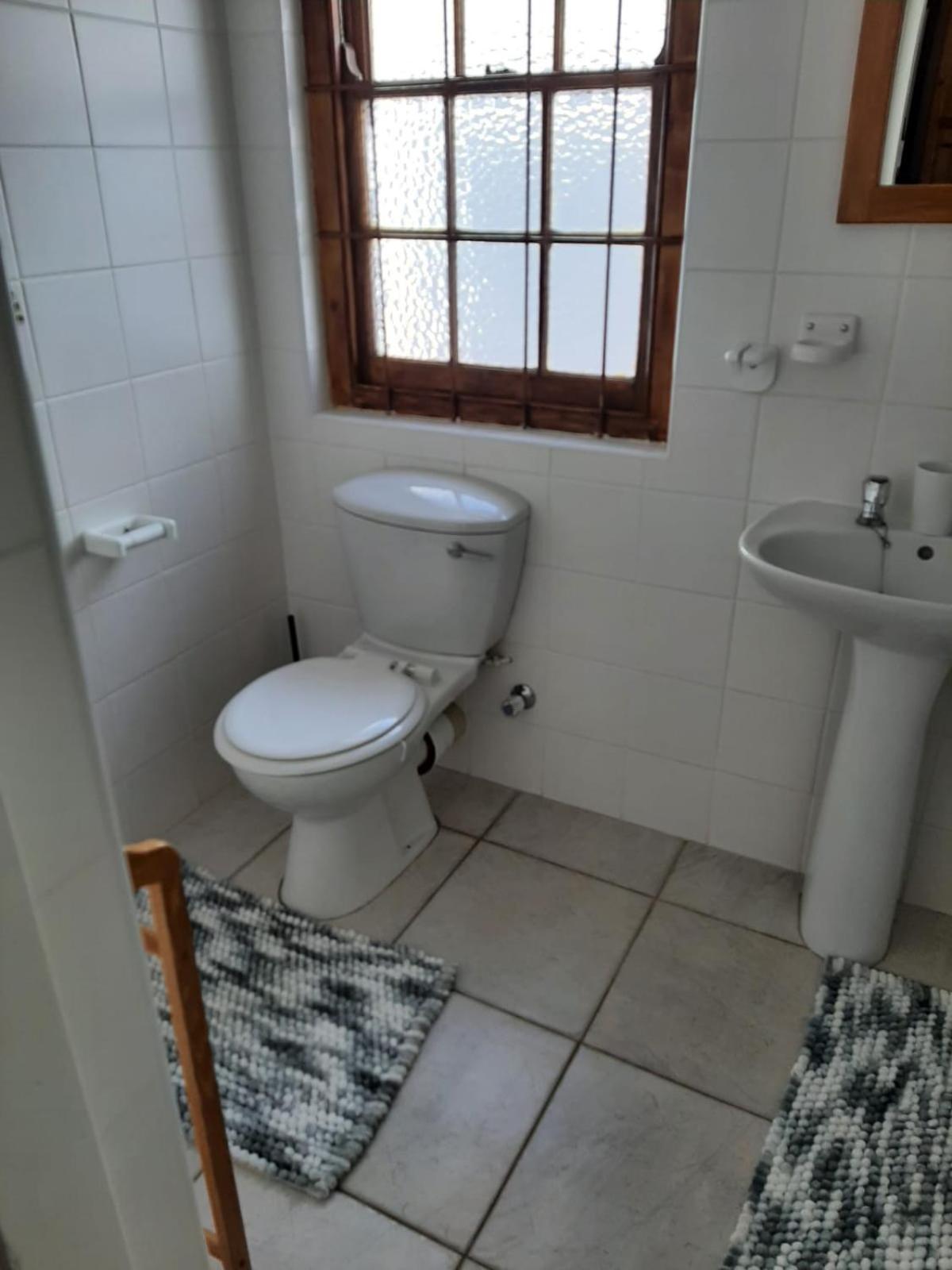 Bed and Breakfast De Oude Yotclub Oudtshoorn Esterno foto